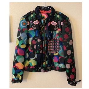 Multi colored/pattern jacket.